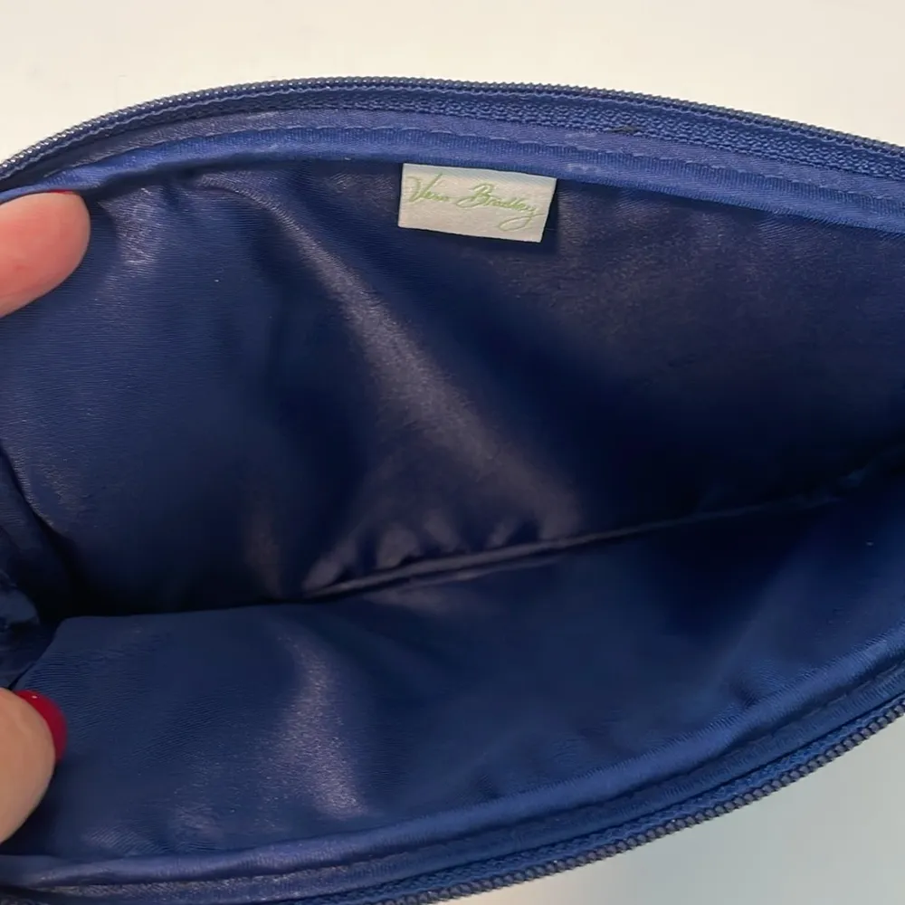 quilted blue floral tablet / ipad case - Image 3