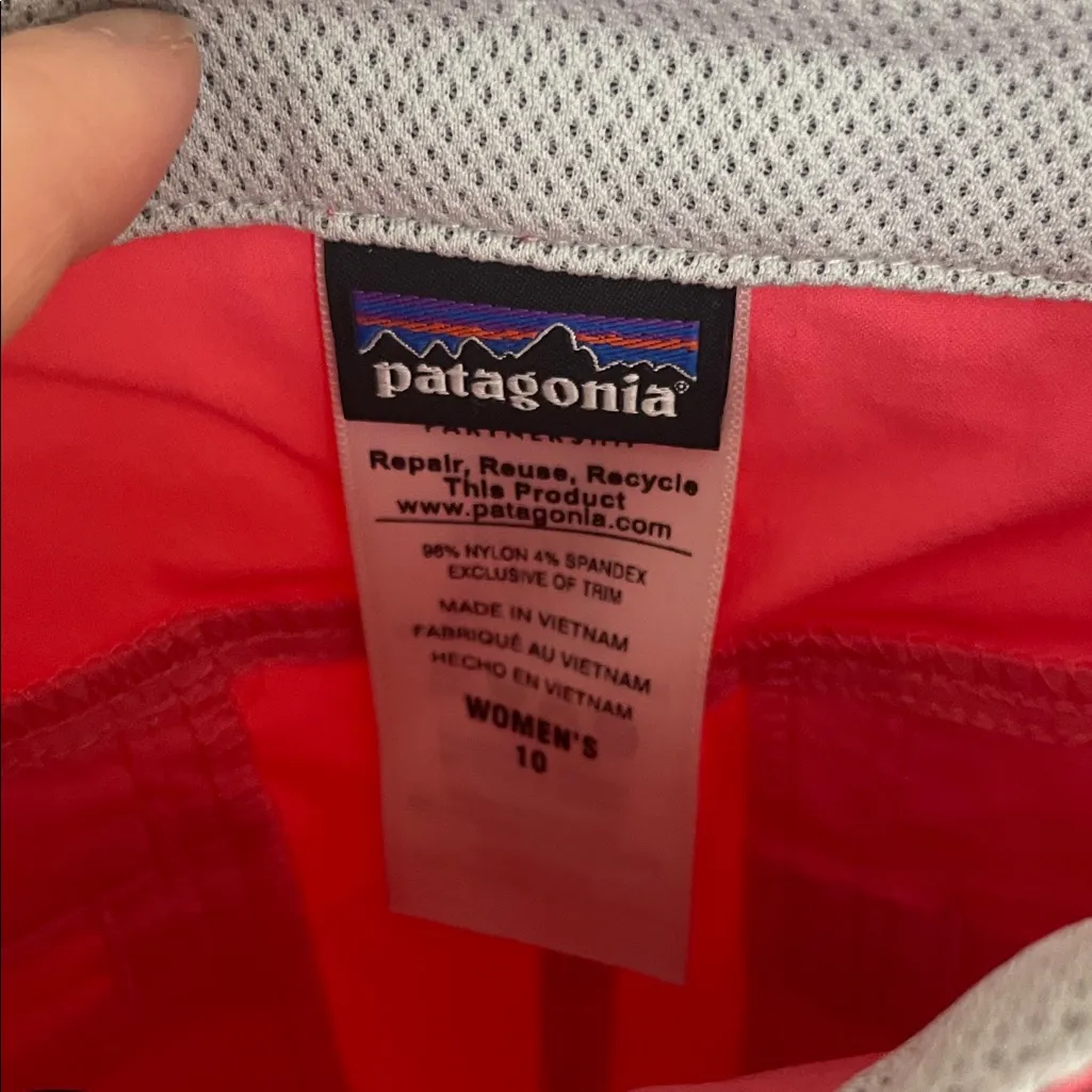 Patagonia Pink Cargo Skort with Pocket Detail Size 10 - Image 4