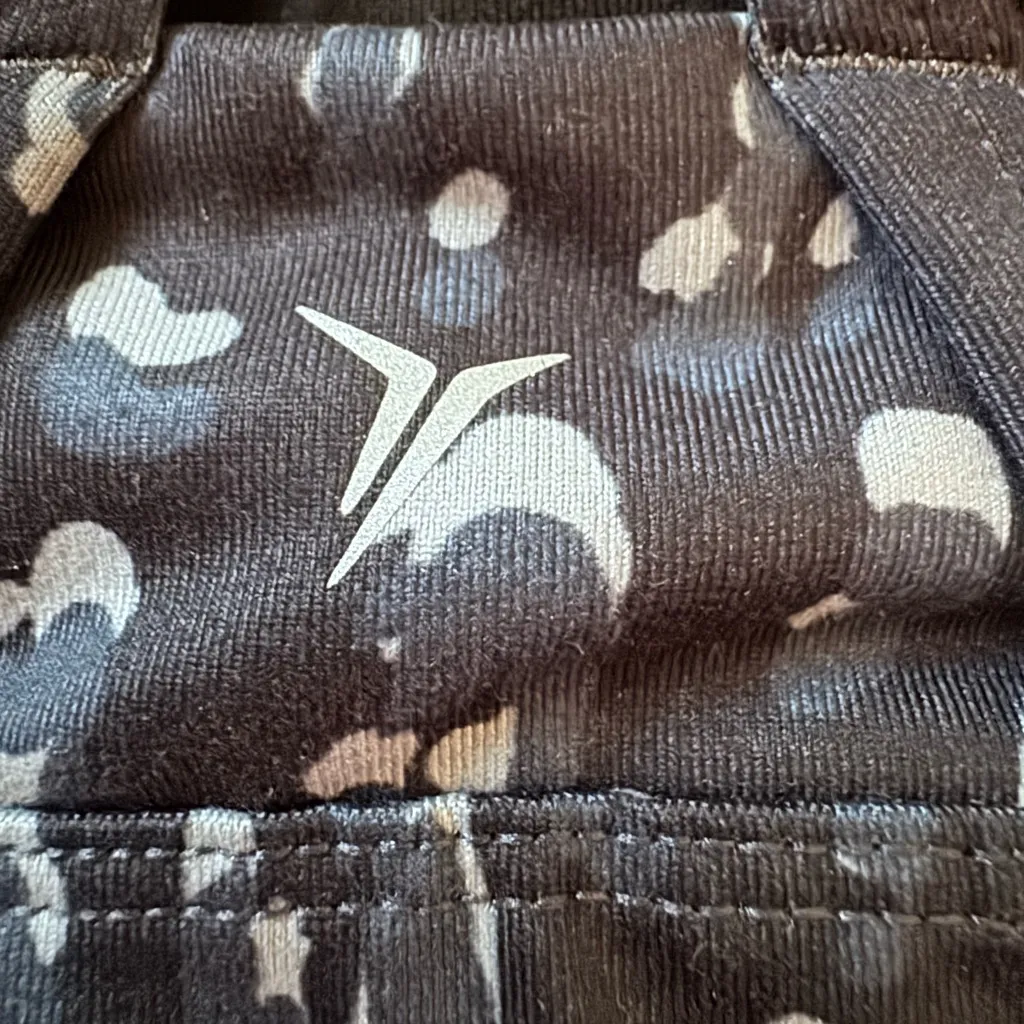 ATHLETIC BUNDLE: Size M Old Navy + H&M - Image 14