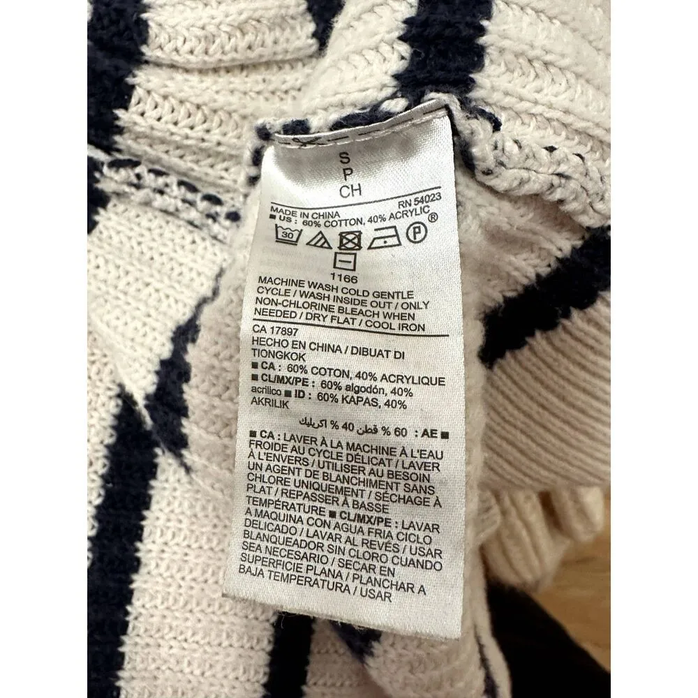 Old Navy Sweater Size PS - Image 7