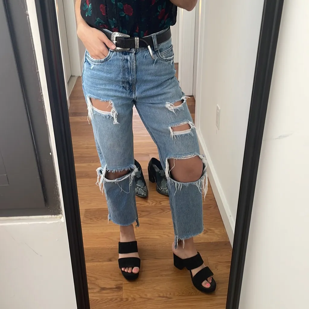 Zara mid-rise straight fit jeans Size 2 - Image 16