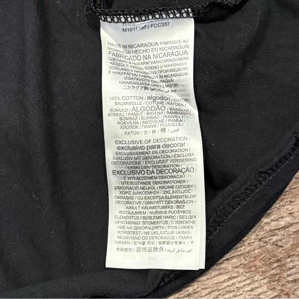 Green Bay Packers NFL Football Team Women’s Short Sleeve Black Tshirt Size Small - Image 3