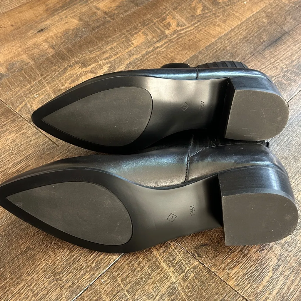 Halogen Ankle Boots Black Leather Pointy Toe Pull On Block Heel Size 7.5M - Image 6