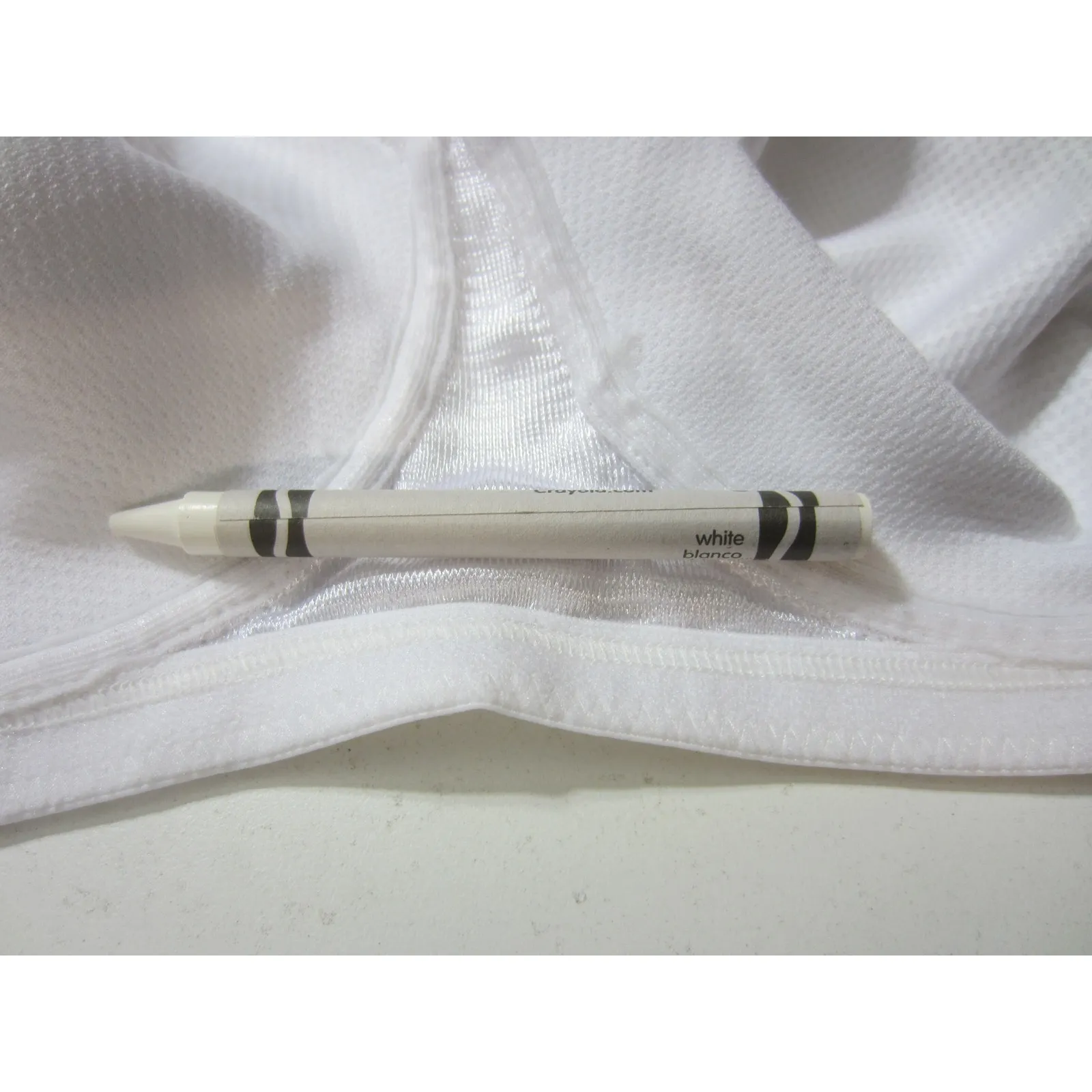 Classic White Full Coverage Bra Playtex 38B Comfort Lift Everyday Wear Size undefined - Image 3