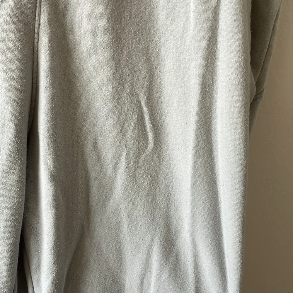 Under Armour Sweatpants Size M - Image 5