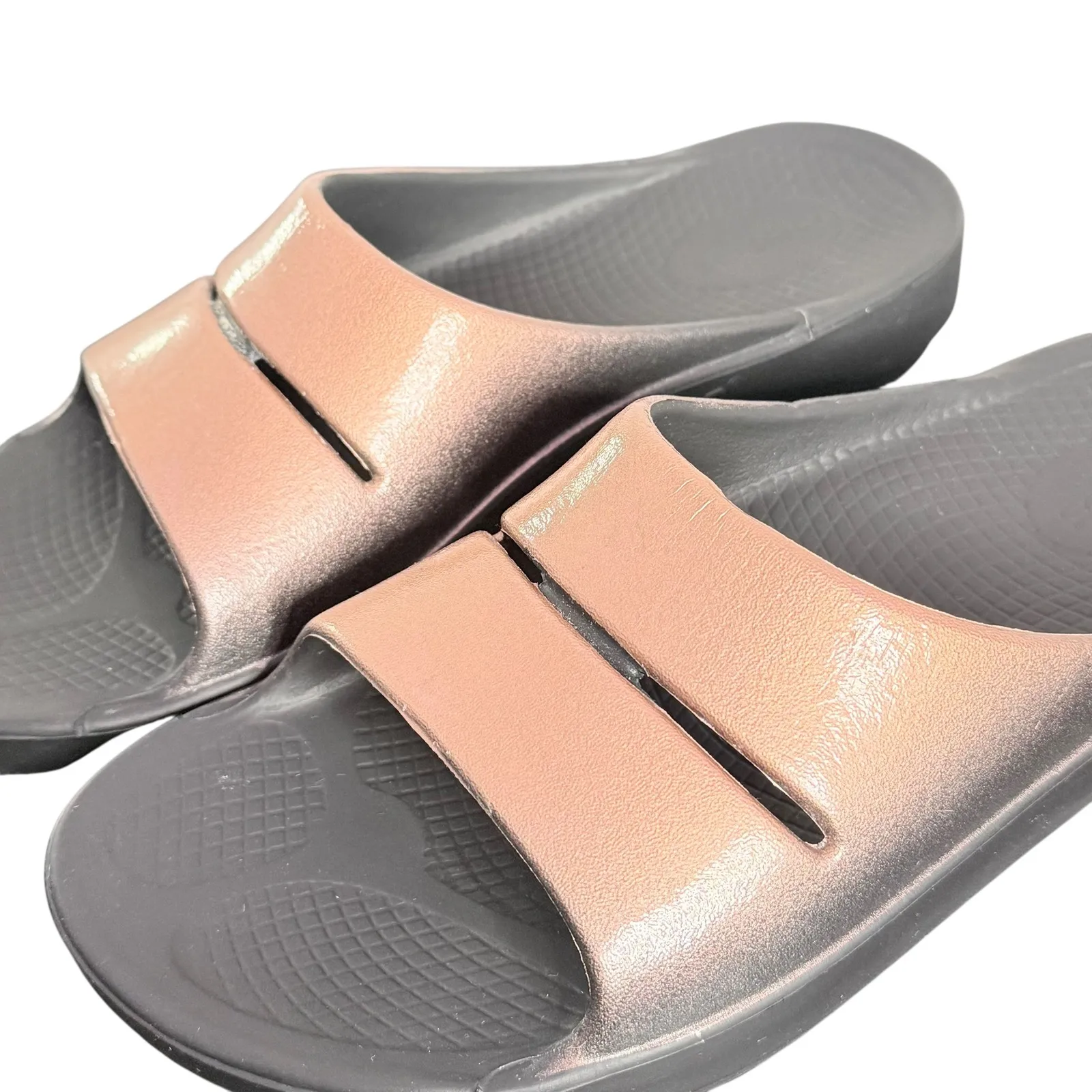 OOFOS Ooahh‎ Slide Sandal Womens M7 W8 EU 40 Metallic Comfort Recovery Slip On Size 8 - Image 11