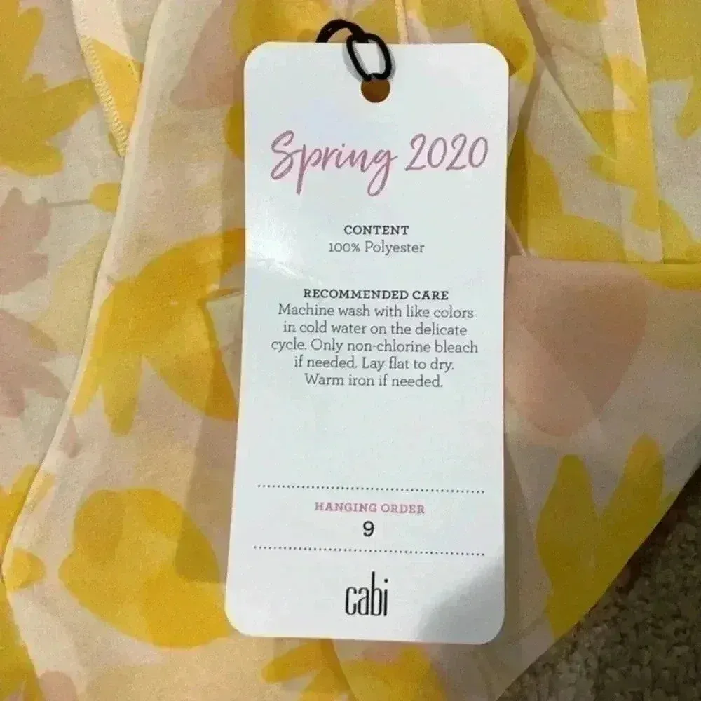 New with tags Cabi sheer tank top in size medium - Image 5