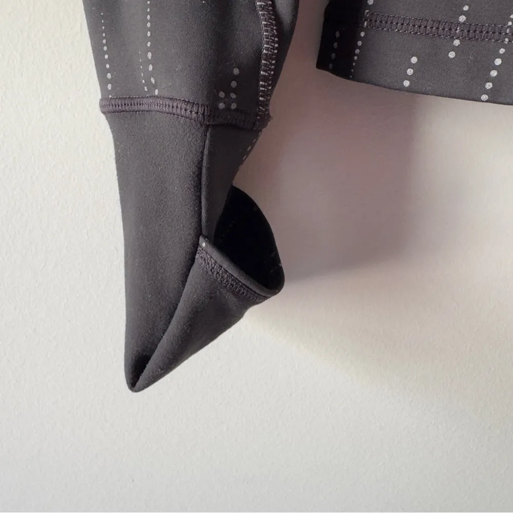 Sweaty Betty Black Jacket with mock neck Collar long sleeve full zip thumb holes - Image 6