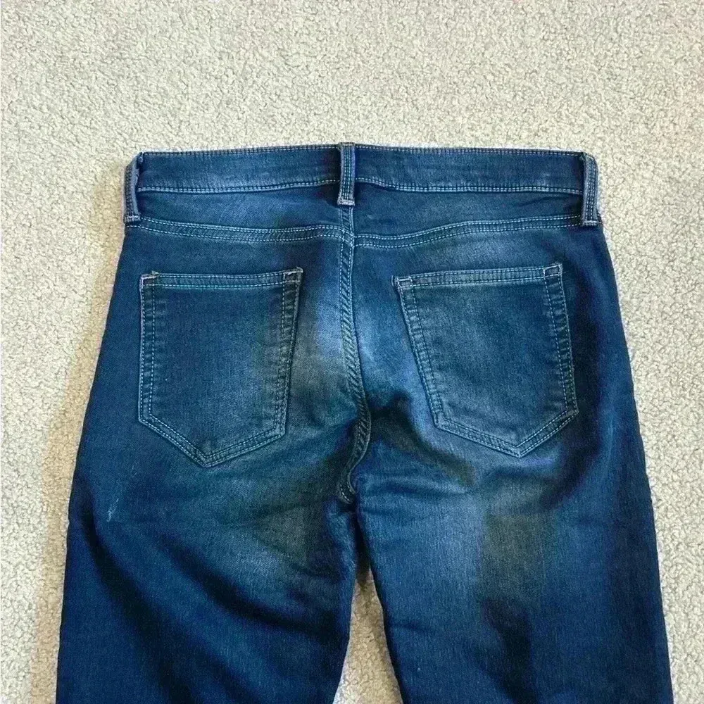 Gap dark wash girlfriend blue jeans - Image 4