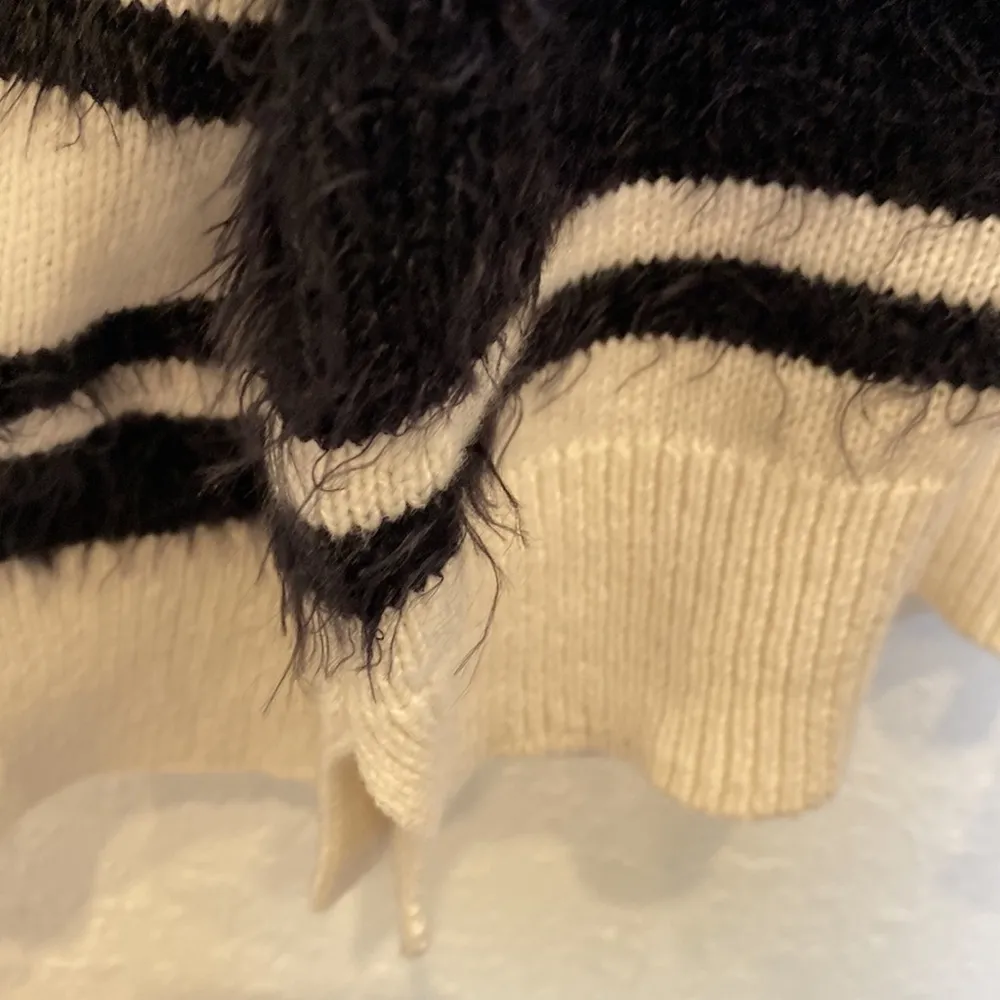 Ann Taylor LOFT Black Cream Striped Camel Hair Blend Pullover Sweater EUC Sz XL - Image 5