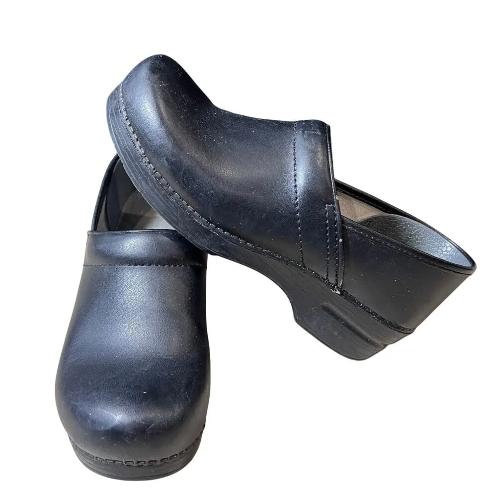 Dansko Size 41 US 10.5-11 Black Leather Clogs Slip On Nurse Support - Image 3