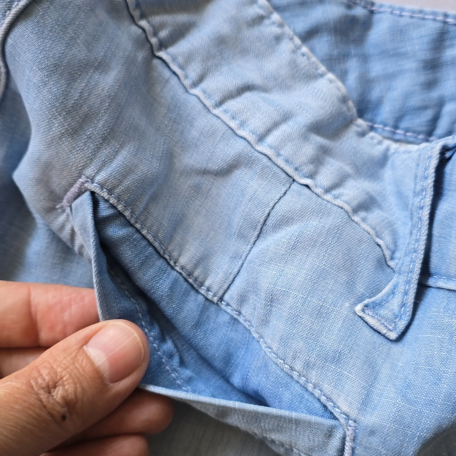 Mossimo Premium Denim Light Washed Shorts‎ Size 8 Blue - Image 11