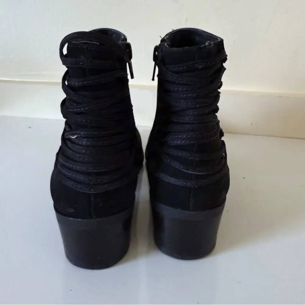 Steve Madden Boots Womens Chilz Side Zip Ankle Bootie Black Leather Heels SZ 7.5 - Image 5