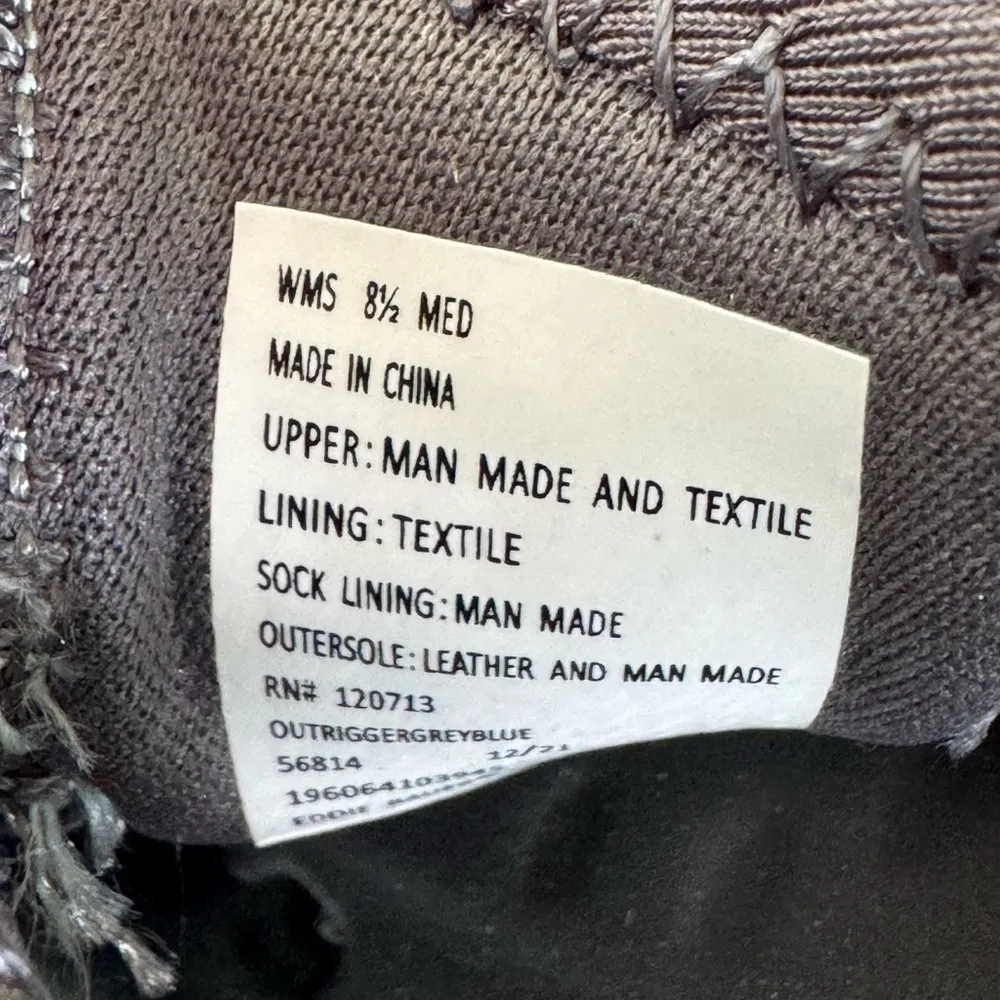 Eddie Bauer Light Blue and Gray Strappy Hiking Sandals Size 8.5 - Image 6