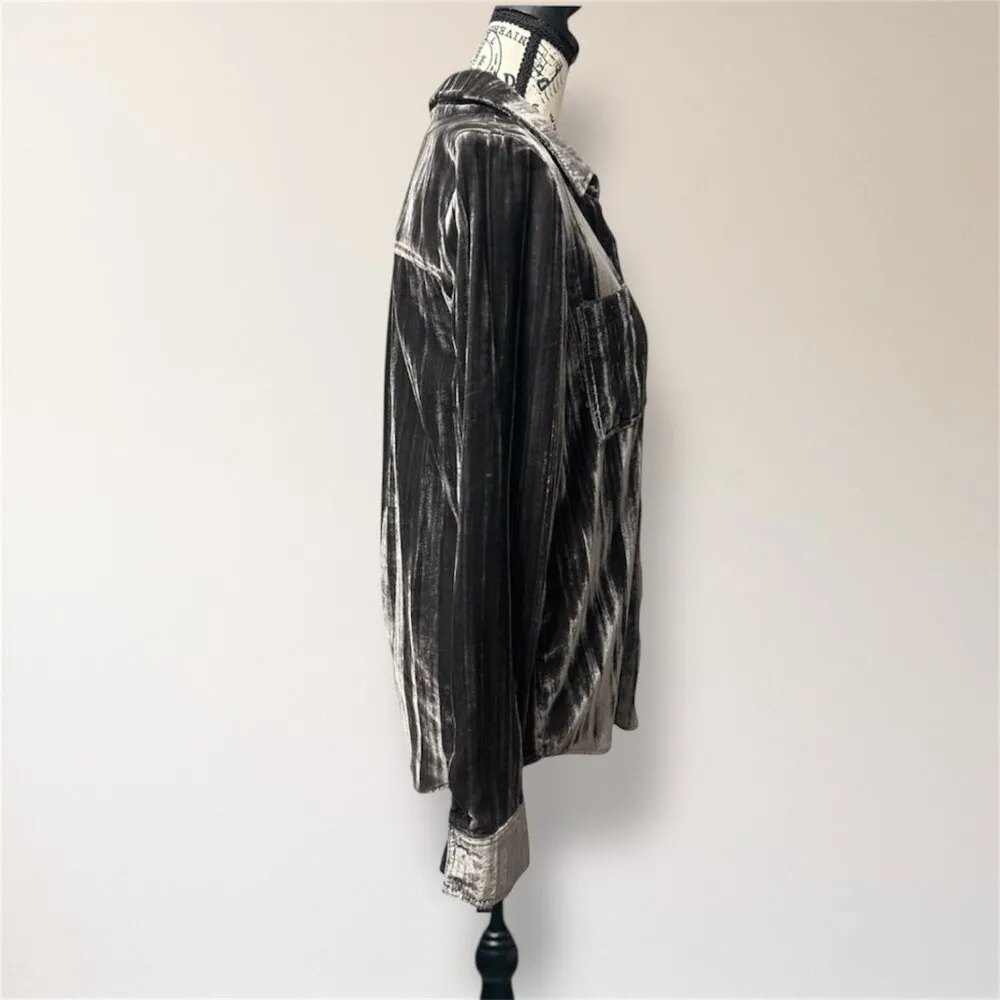 New Splendid XS Black Velvet Button Down Shirt Long Sleeve Pockets Gothic Luxe - Image 5