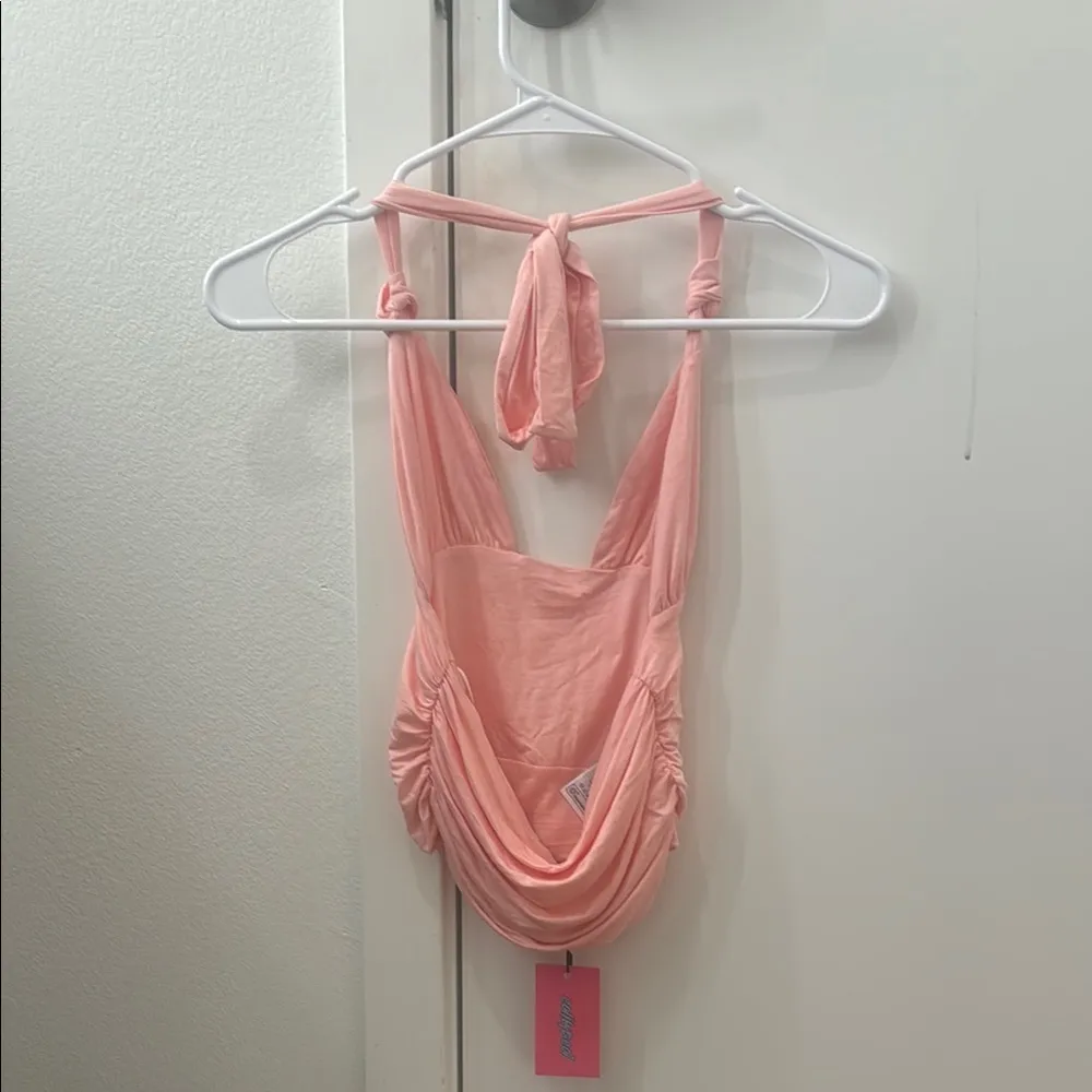 ⭐️EDIKTED Lillie Knotted Halter Top - Image 2