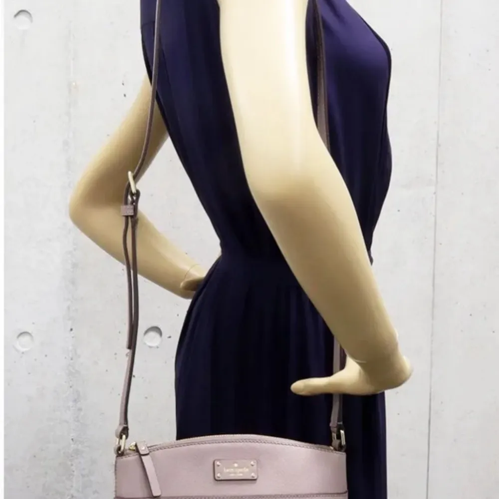 Grove Street Millie Crossbody​ Like New - Image 2