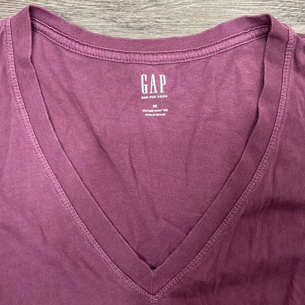Gap Mauve Vintage Wash Short Sleeve Tee XS - Image 2