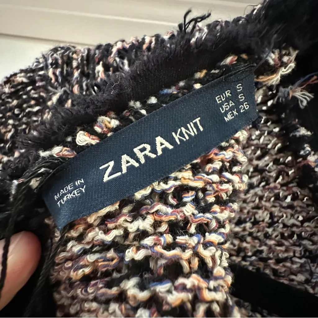 Zara Short Sleeve Multicolored Knit Tiered Fringe trim Sweater Dress sz Small - Image 11