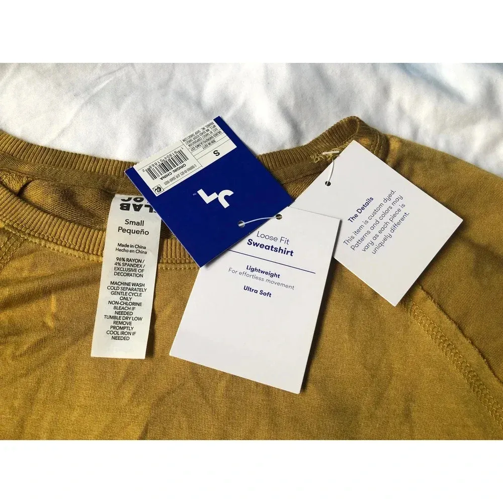 NWT Joy Lab Women's Sweatshirt tie-dye S - Image 3