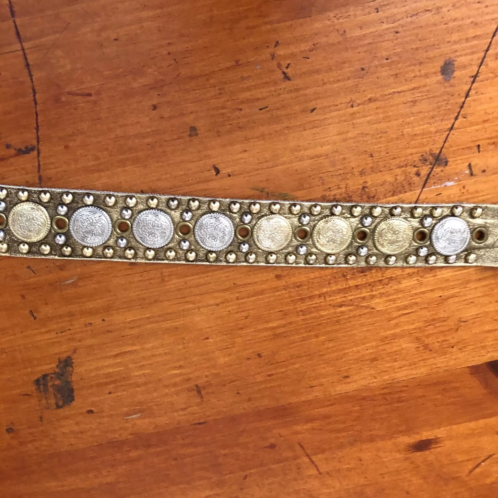 Sandcastle New York Rock n Roll Studded Leather Belt with Gold Silver Conchos - Image 12