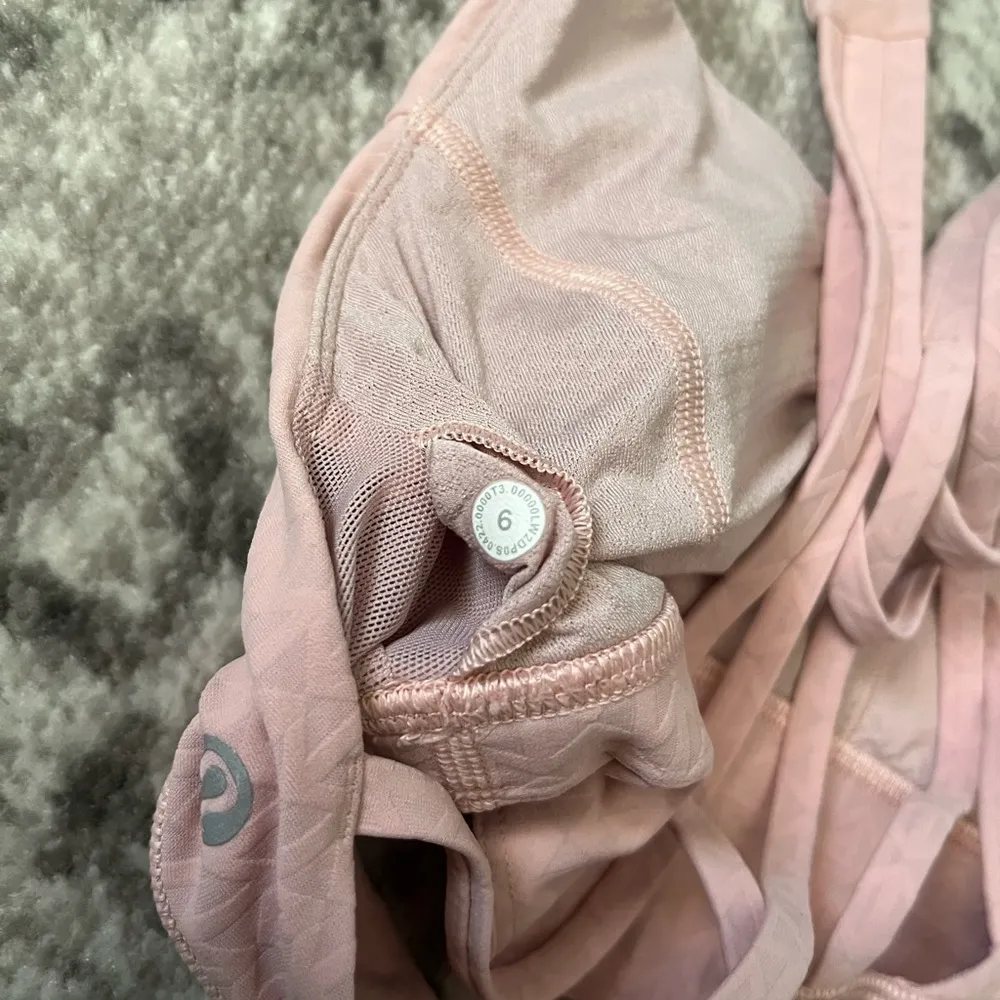 Lululemon Free to Be Serene Bra Longline *Jacquard - Image 3