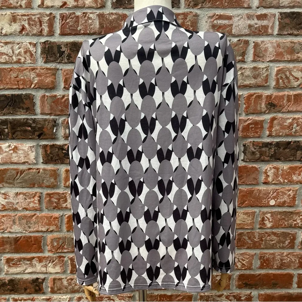 Grey patterned zip - Image 5