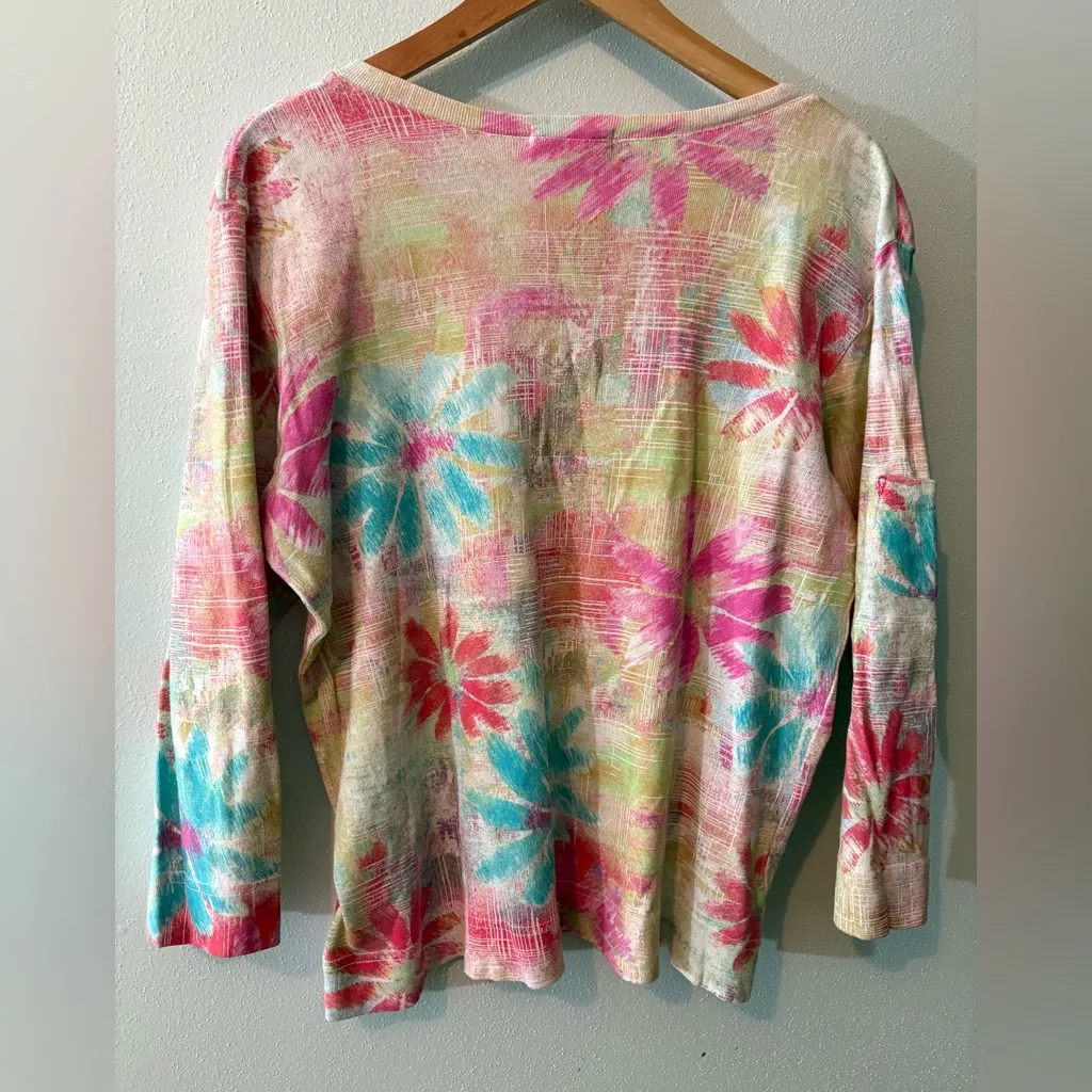 FRESH PRODUCE XXL ✨ plus size Floral Multicolor V-Neck Women's Top good cond - Image 5