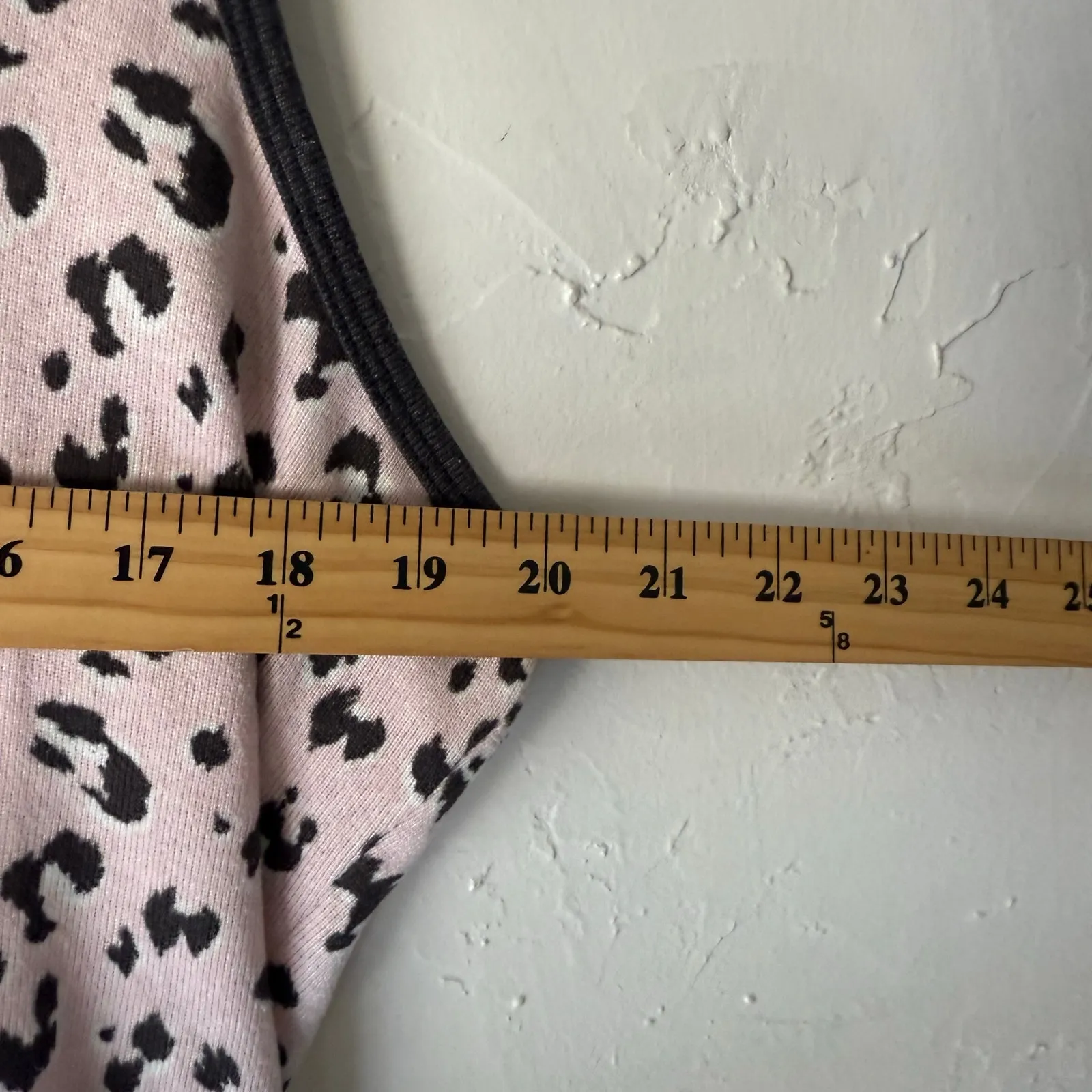 Live Love Lounge Karen Neuburger Size Large Pink Gray Leopard Soft Sleep Tank - Image 7