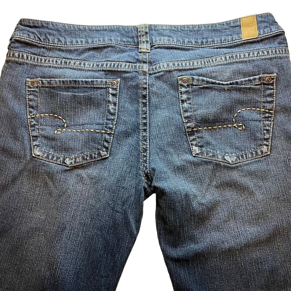 Maurices Womens Denim Blue Jeans Jacie Flare Leg Lightly Distressed 15 16R - Image 5