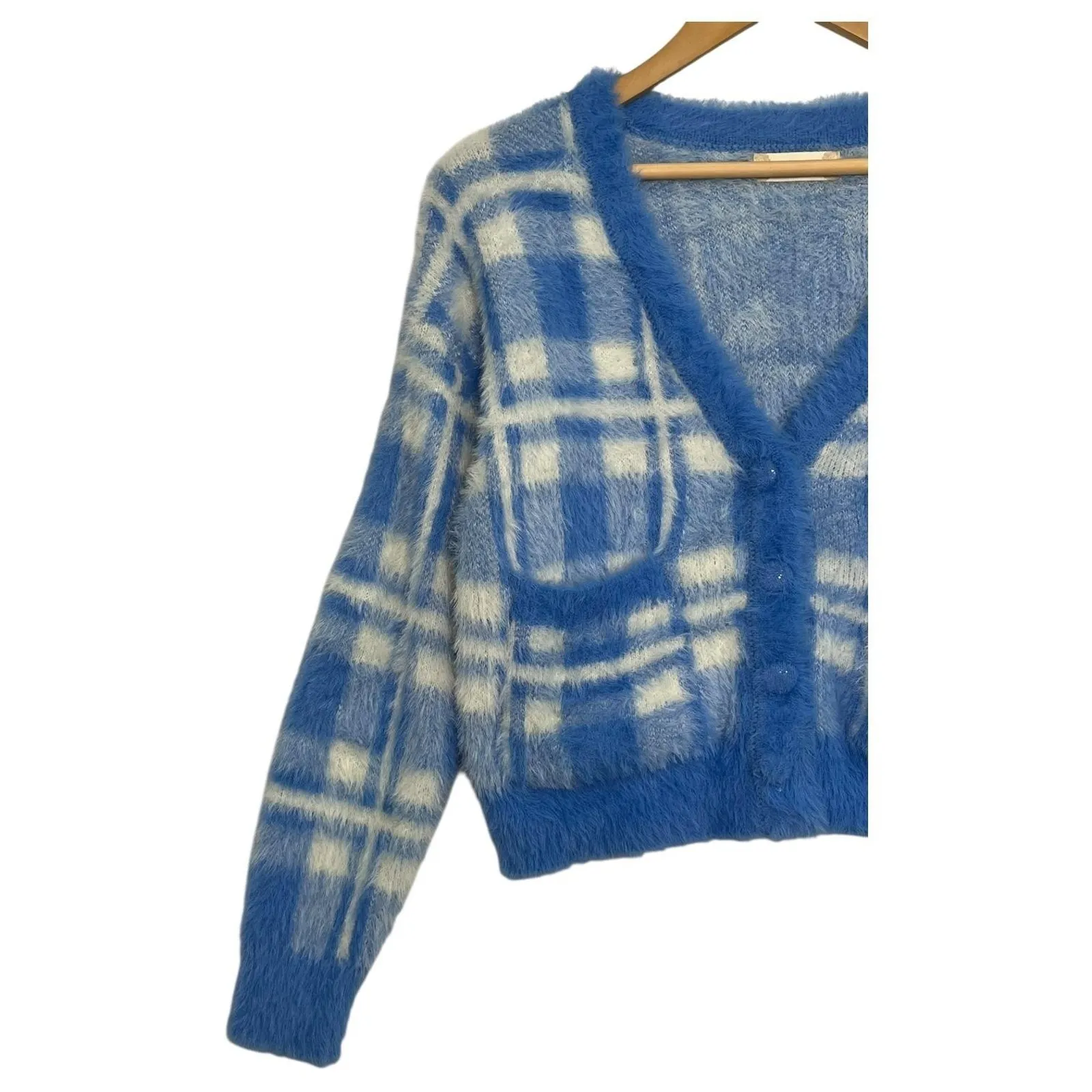 Altard State Cardigan Sweater Womens Small Blue White Fuzzy Plaid Cropped - Image 5