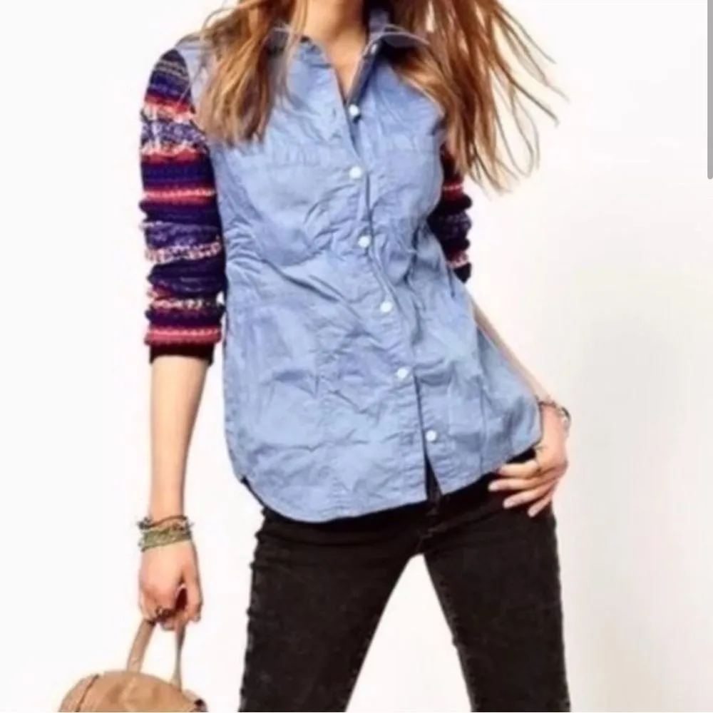 Free People We The Free Chambray Sweater‎ Sleeve Shirt Women's Small Light Blue - Image 2