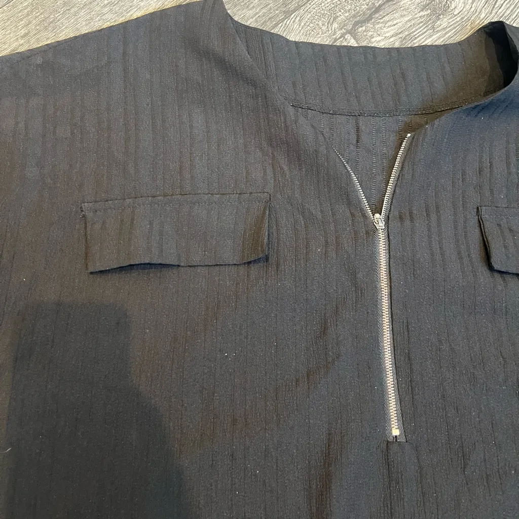 Shein Curve Plus Size 3XL Plain Solid Black Short Sleeve Blouse with Zipper - Image 3