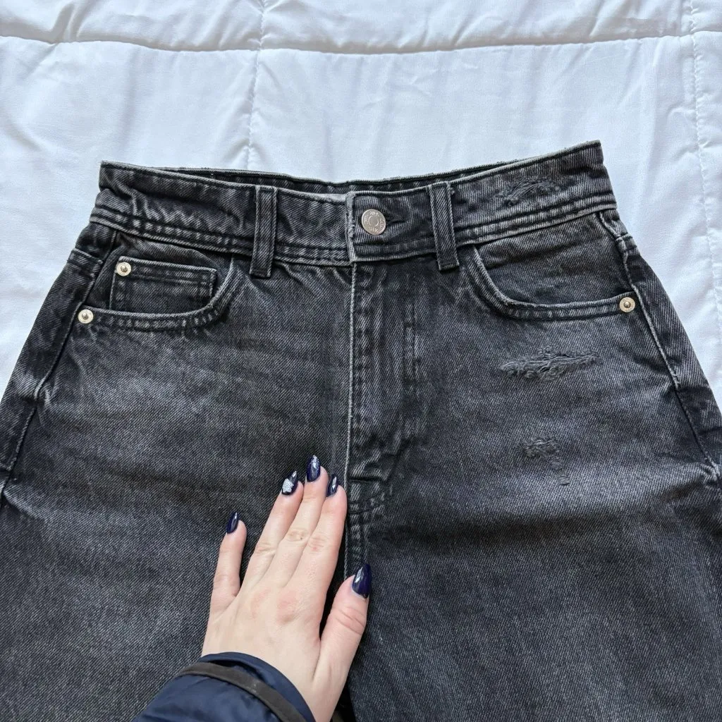 Zara Black Jeans Womens Size 2 Classic City Gothic Grunge Vampire Coquette Girly - Image 2