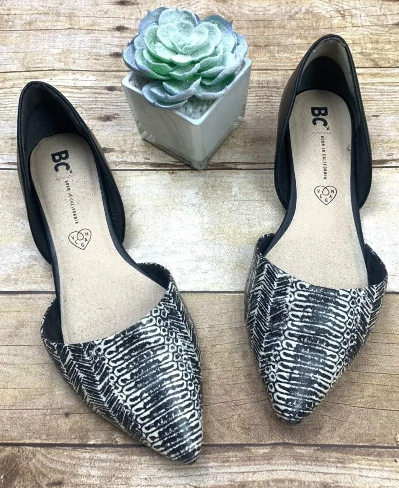Born in California ModCloth Point Vegan Toe Flats - Image 2
