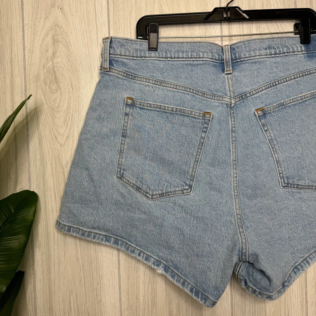 NWT Abercrombie & Fitch Plus Size Curve Love High Rise The 4” Mom Short 34/18 - Image 6