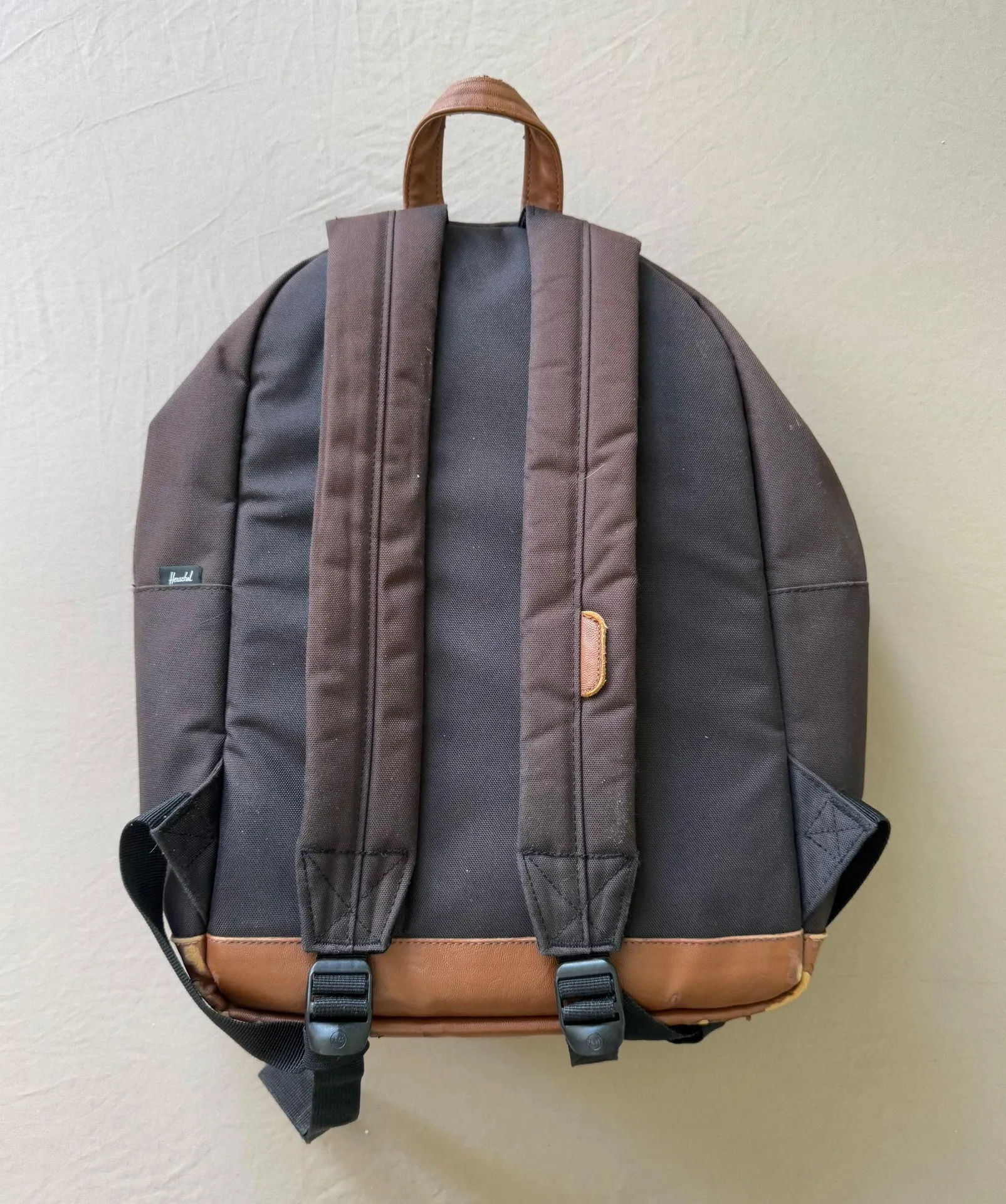 Herschel Pop Quiz Backpack - 25L - Image 2