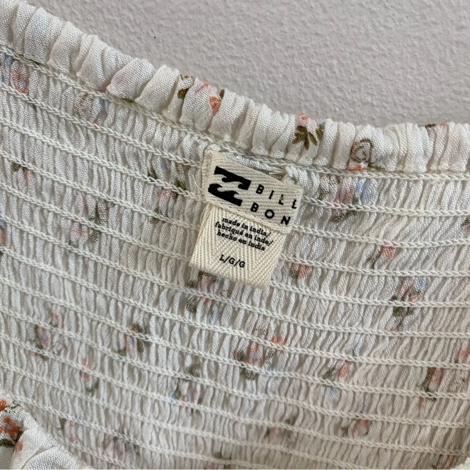 Billabong Love Somebody Cropped Long Sleeve Ballon Top Sz L - Image 7