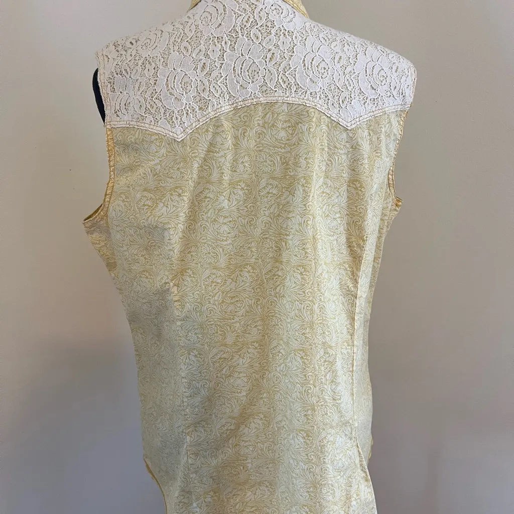 Legacy Falls Sleeveless Western Cowgirl Pearl Snap Shirt Woman’s Sz XL Yellow - Image 3