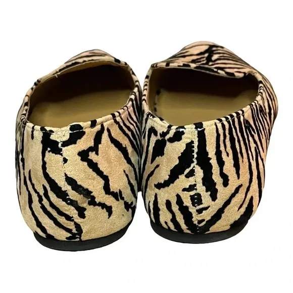 QUPID TIGER PRINT BALLERINA FLATS LOAFERS‎ FAUX SUEDE TEXTURE SIZE 7 NWOT - Image 3