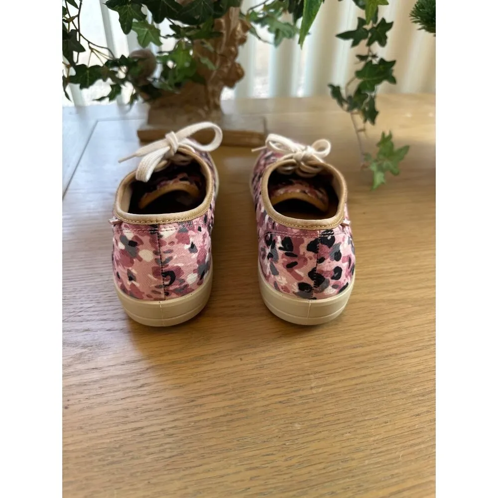 Keds  Size 7 Pink Floral Patterned Canvas Lace-Up Casual  Skecher Shoe - Image 6