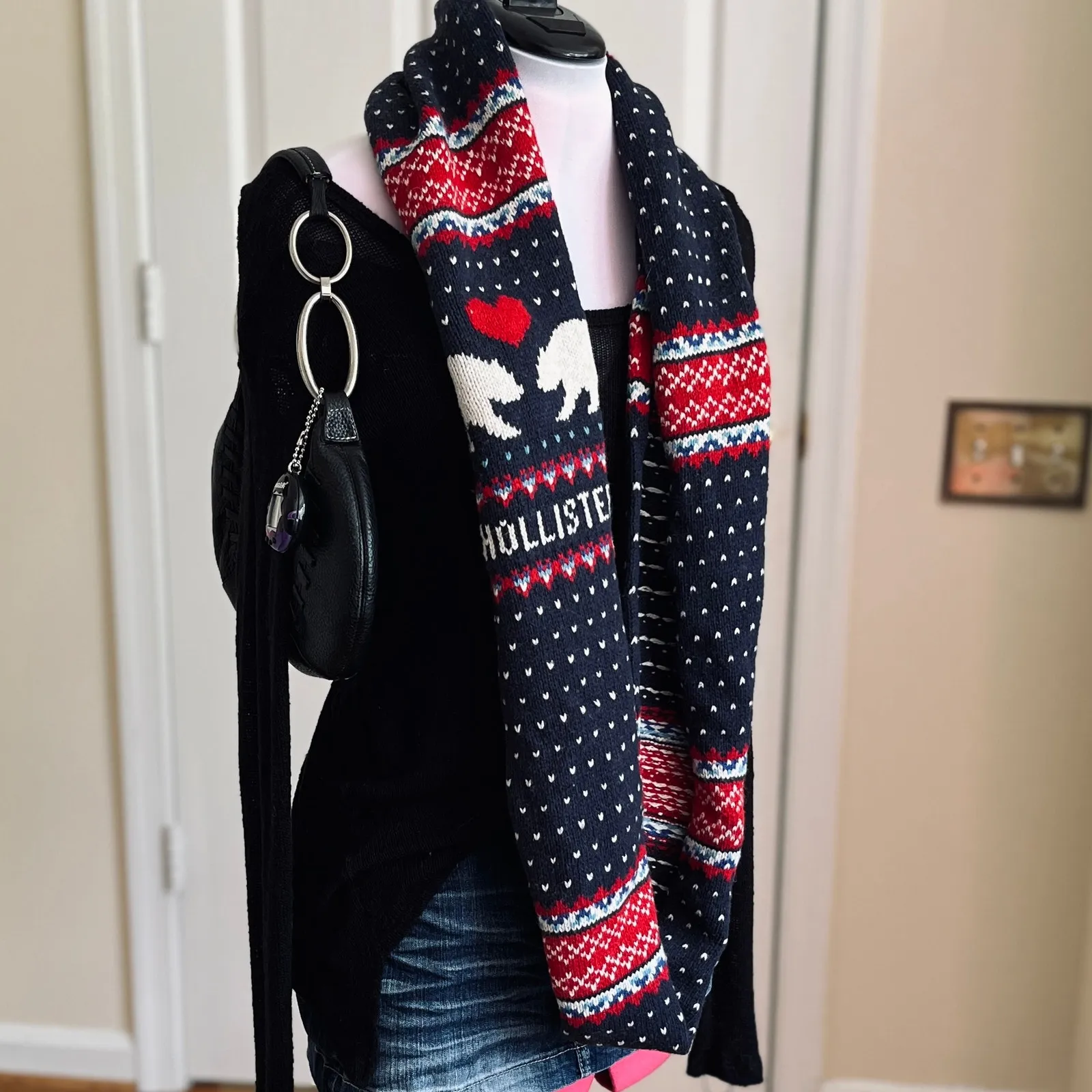 Hollister | Navy Blue + Red Fair Isle Knit Infinity Scarf | Polar Bear Graphic - Image 3