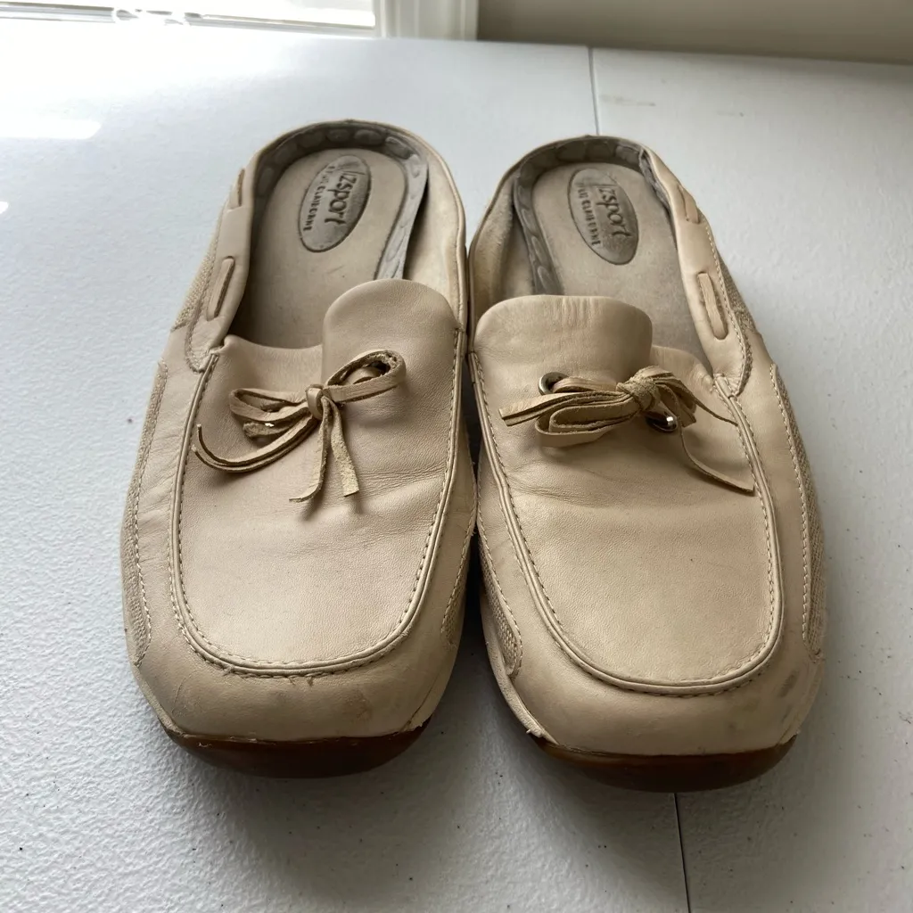 Lizsport women’s tan leather boat slip on mules loafers shoes size 7‎ - Image 2