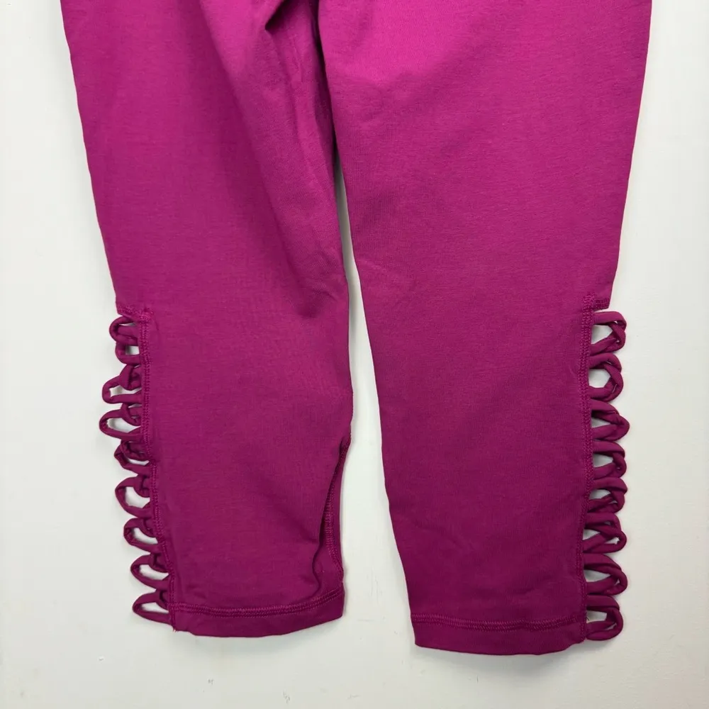 NWT Livi Active Sz 14/16 High Rise Stretch Crop Leggings Capri Pink Berry - Image 15