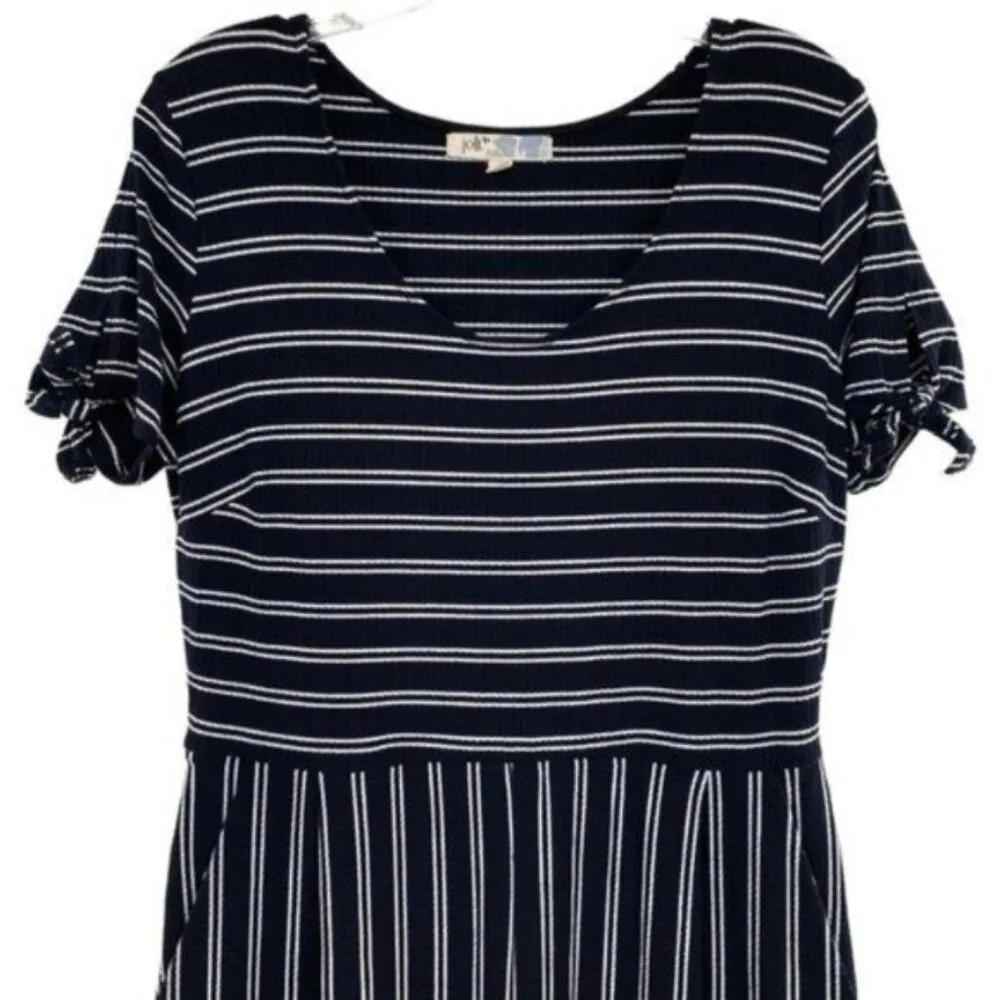 Jolt Women’s Black and White Striped Wide Leg Cropped Jumpsuit - Image 2