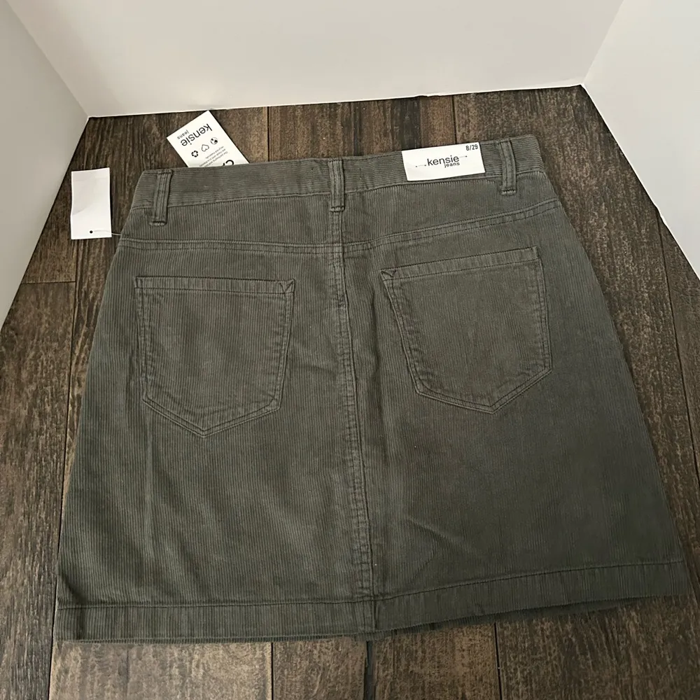 Kensie Jeans‎ Skirt, size 8 - Image 4