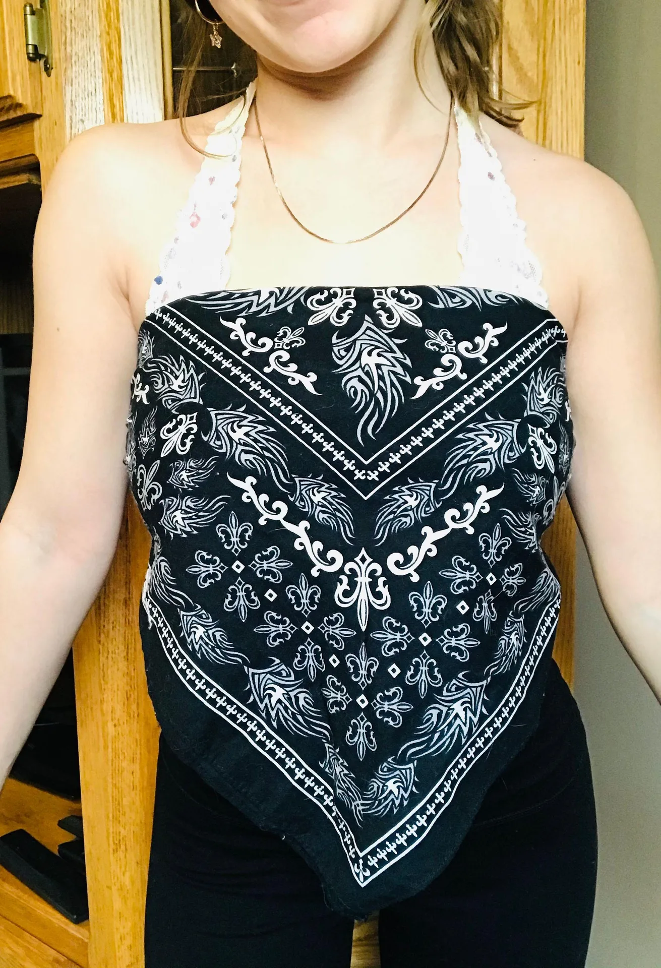 black strapless bandana crop top - Image 2