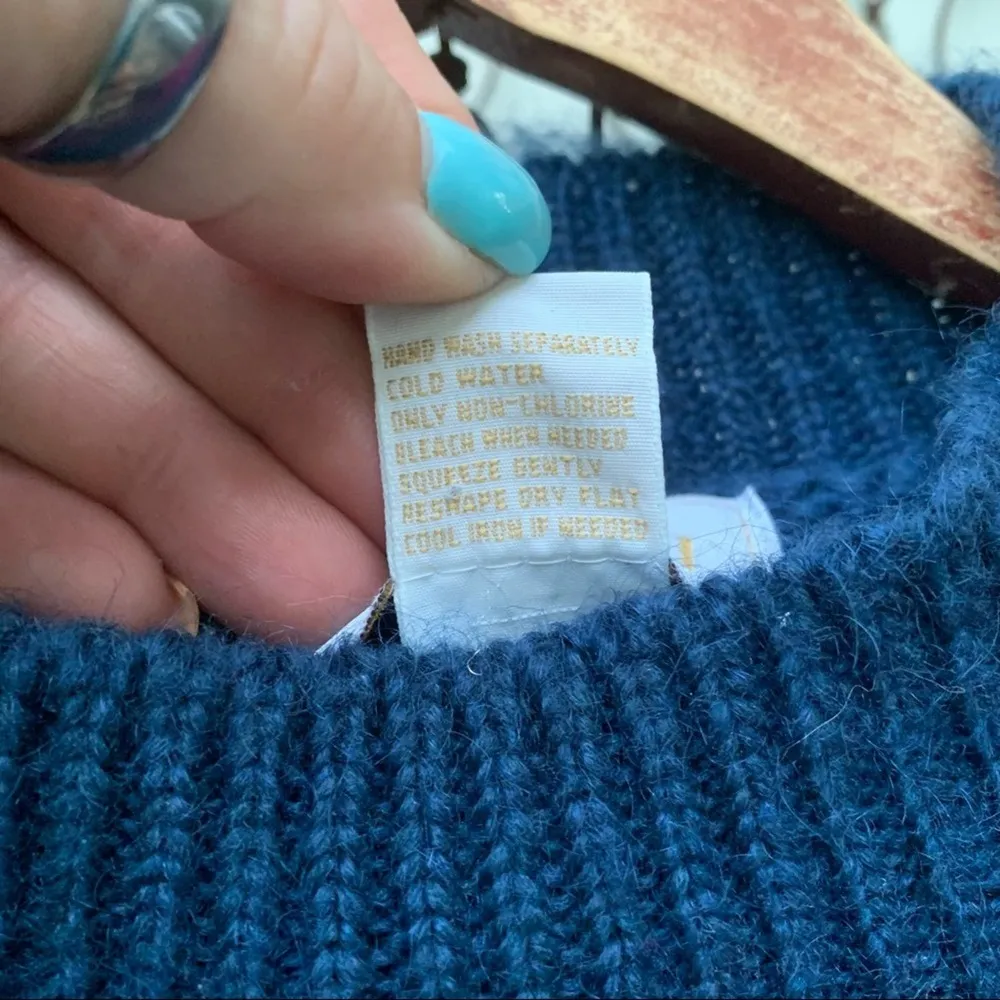 Vintage 90s bold southwestern aztec oversize sweater MEDIUM - Image 6