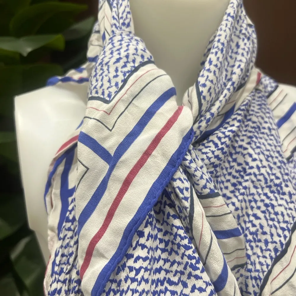 Tommy Hilfiger, red, white and blue scarf silk - Image 4