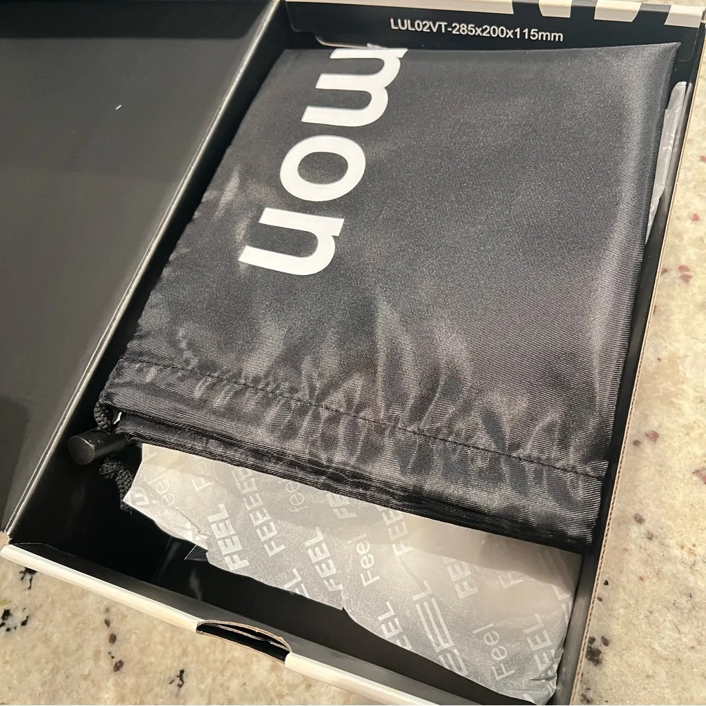 Lululemon Cityverse White Sneakers size 7 white white, NEW WITH box and dust bag - Image 6